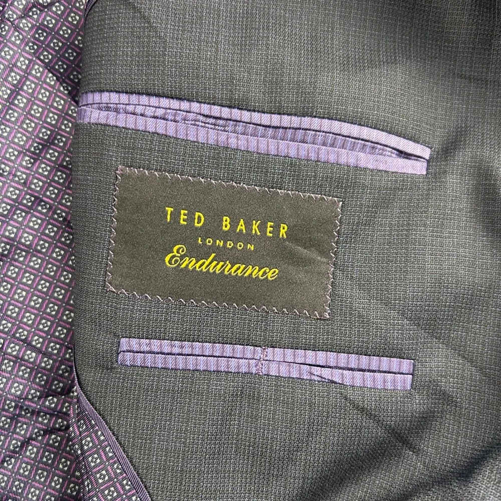 Ted Baker London Endurance Jay CT Suit Jacket 42R Grey Wool Micro Check Blazer